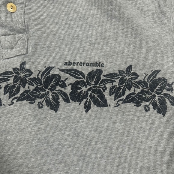 Abercrombie Kids Gray Floral Print Short Sleeve Polo Shirt Size L - Picture 2 of 6